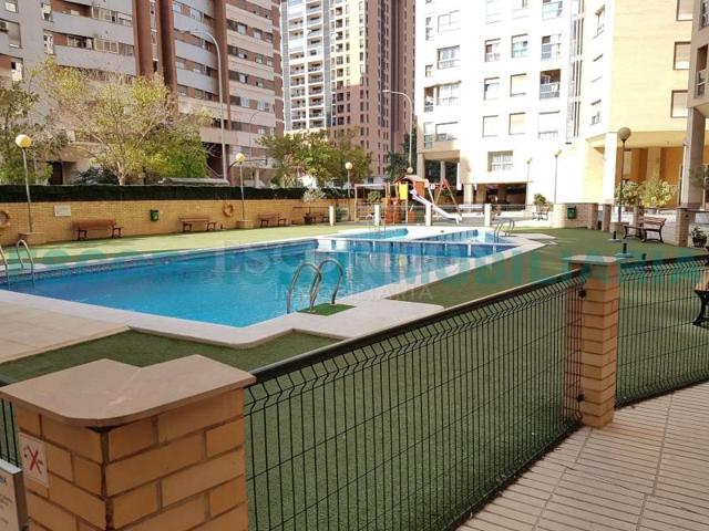 Piso en alquiler en Valencia, Penya-Roja - Alameda photo 0