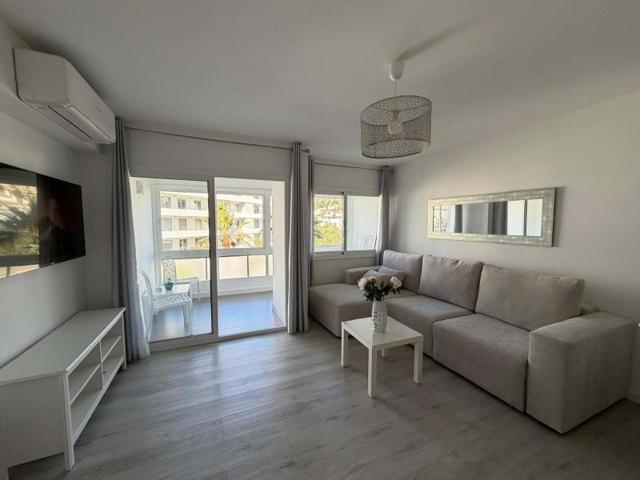 Piso en alquiler en Marbella, Marbella photo 0