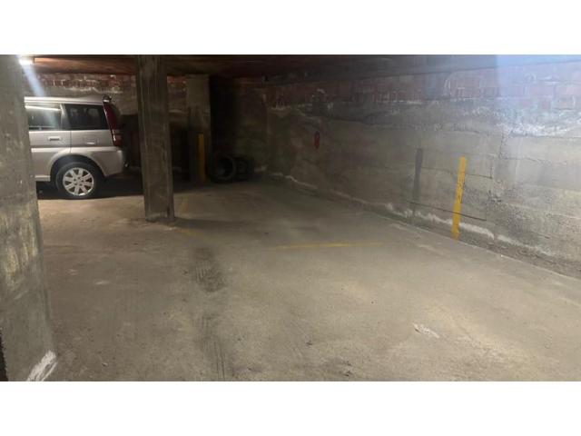 Parking en venta en Manlleu photo 0
