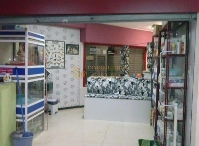 Local comercial en venta en Getxo photo 0