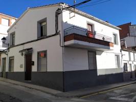 Casa en venta en Navalcán, Navalcan photo 0