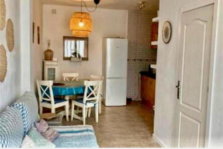 Casa en venta en Amposta, Centro photo 0