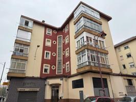 Apartamento en venta en León, Crucero- Pinilla photo 0