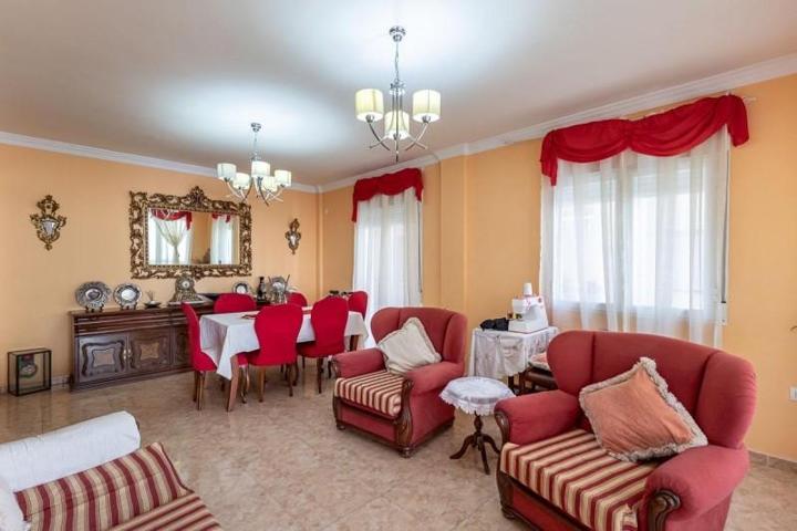 Piso en venta en Santa Fe, Vega de granada zona noroeste photo 0