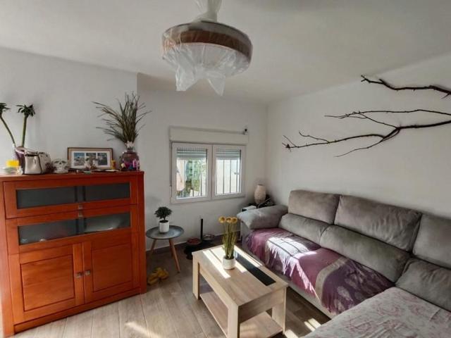 Casa en venta en Cáceres, LAS TRECIENTAS photo 0