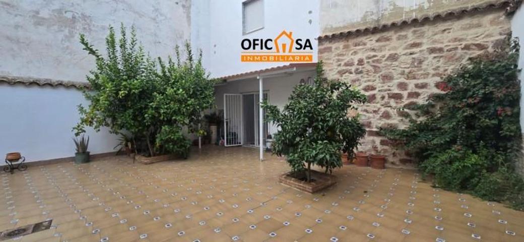 Local comercial en venta en Bailén, Bailen photo 0