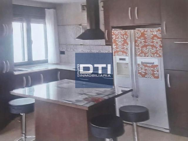 Piso en venta en Albacete photo 0