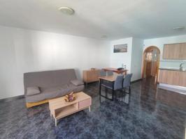 Piso en venta en Puerto del Rosario, Calle León y Castillo, 35600 photo 0
