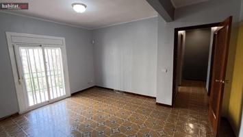 Piso en venta en Vilanova i la Geltrú, Esmeralda photo 0