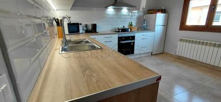 Piso en venta en Balenyá photo 0