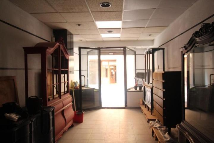 Local comercial en venta en Barcelona, El Camp de lArpa del Clot photo 0