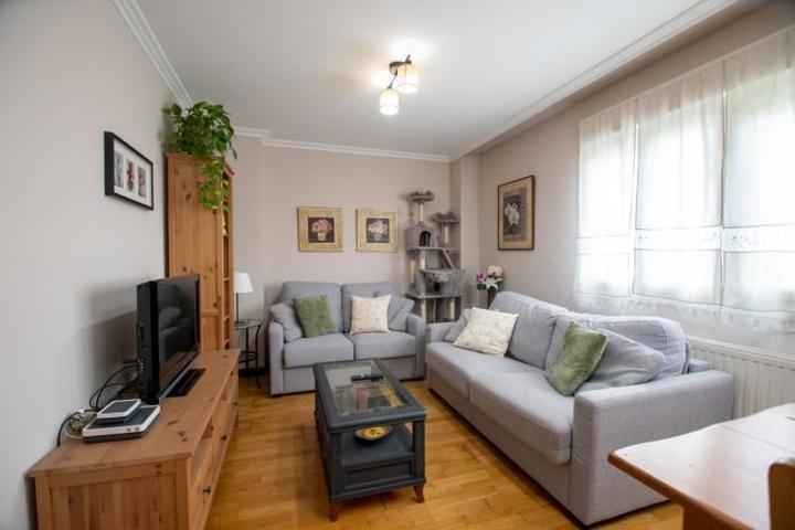 Piso en venta en Villaviciosa, Villaviciosa photo 0