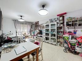 Piso en venta en Monserrat, Comunidad valenciana photo 0