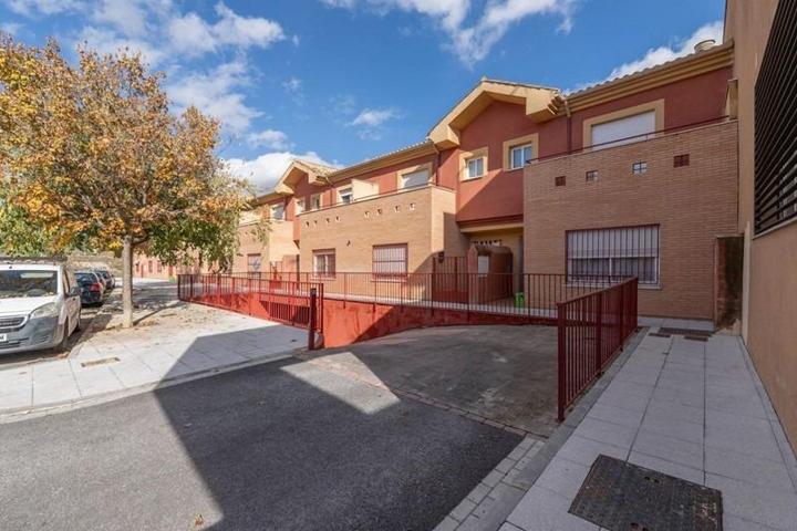 Casa en venta en Escúzar, La Malahá photo 0