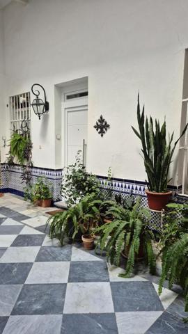 Piso en venta en Cádiz, Centro photo 0