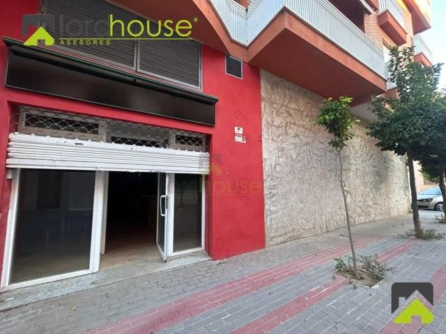 Local comercial en venta en Alcantarilla photo 0