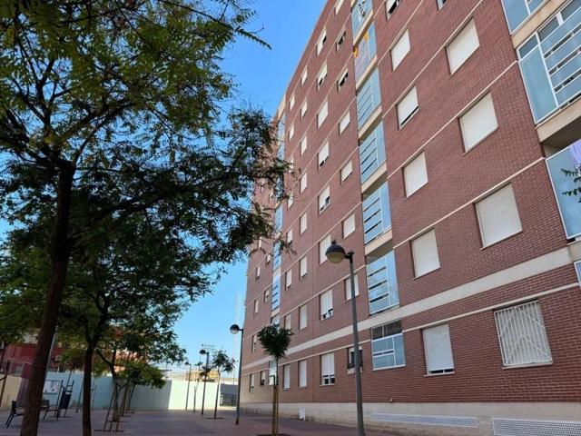 Piso en venta en Alicante, Altozano photo 0