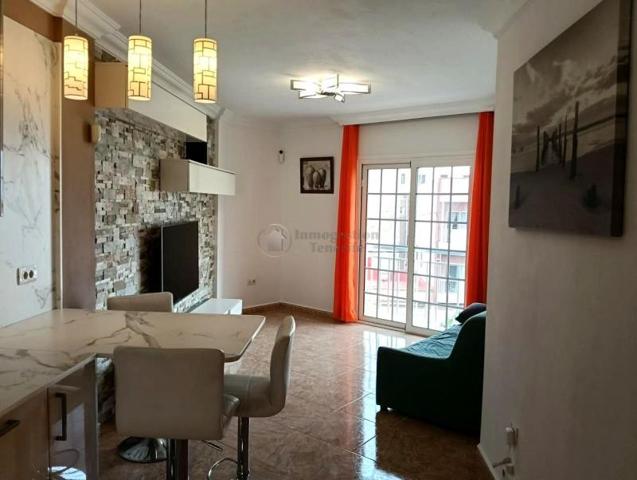 Apartamento en venta en La Laguna, Calle la cruz, 38320 photo 0