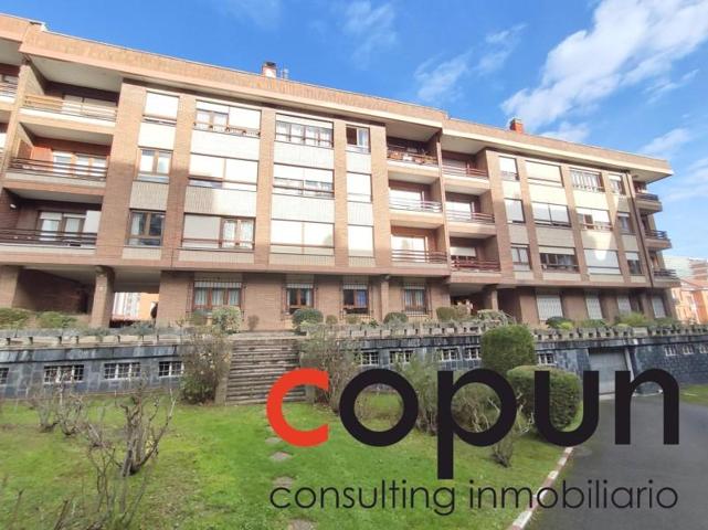 Piso en venta en Oviedo, Oviedo photo 0