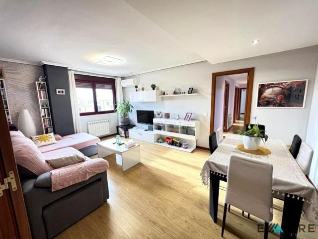 Piso en venta en Illescas, Calle José Lezama Lima, 45200 photo 0