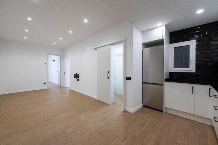 Planta baja en venta en Sant Adrià de Besòs, Besòs photo 0