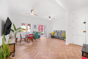 Piso en venta en Alicante, Campoamor photo 0