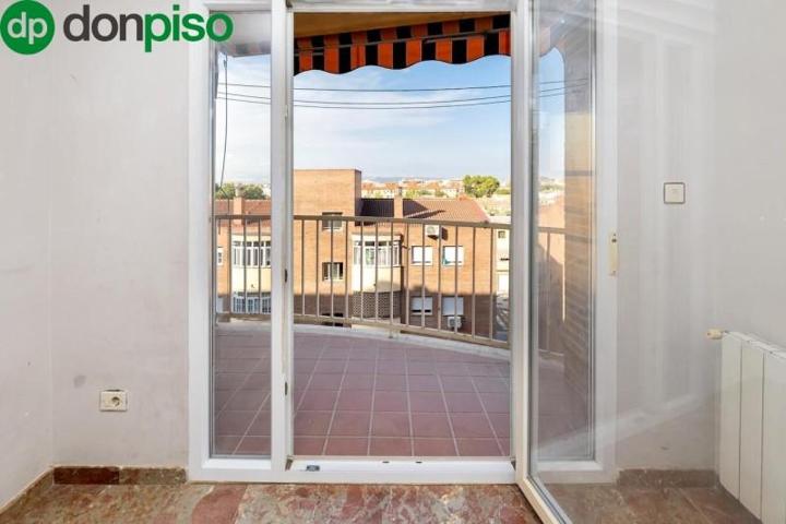 Piso en venta en Granada, Alcampo photo 0