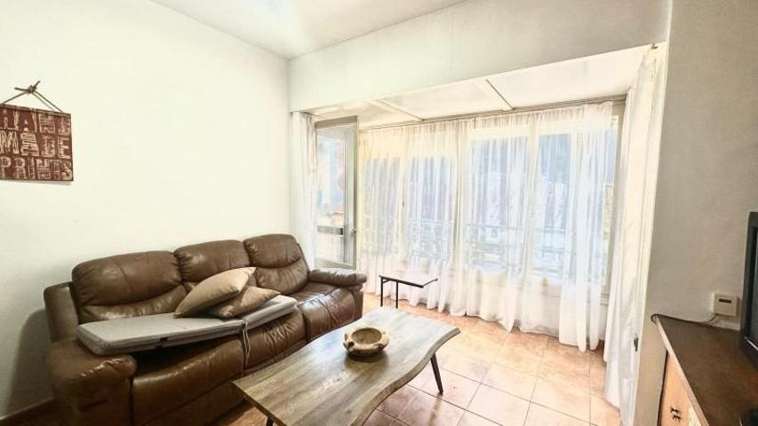 Apartamento en venta en Torrevieja photo 0