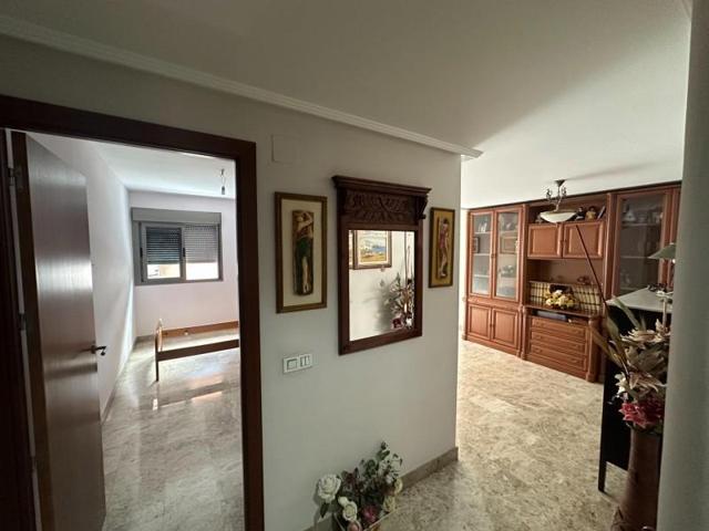 Piso en venta en Córdoba, Av. Barcelona - Viñuela - Rescatado photo 0