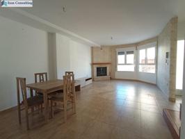 Adosada en venta en La Gineta, Castilla la mancha photo 0