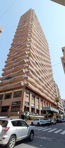 Apartamento en venta en Alicante, Centro photo 0