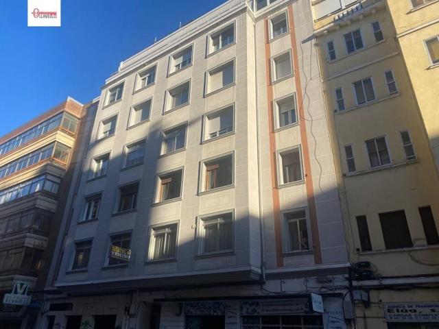 Piso en venta en Burgos, El Carmen-Barrio Gimeno photo 0