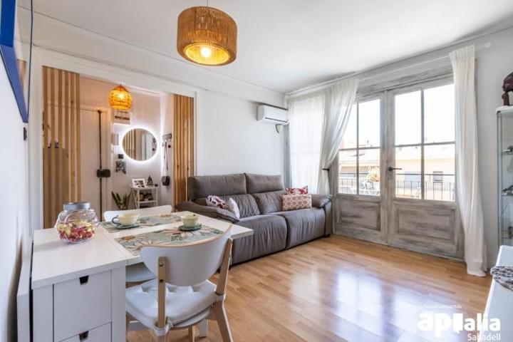 Piso en venta en Sant Quirze del Vallès, Centre photo 0