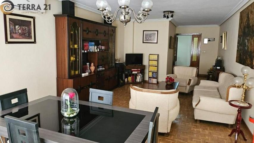 Piso en venta en Jaén, Corte ingles photo 0