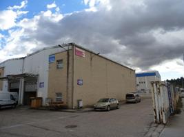 Nave industrial en venta en Getafe, Getafe photo 0