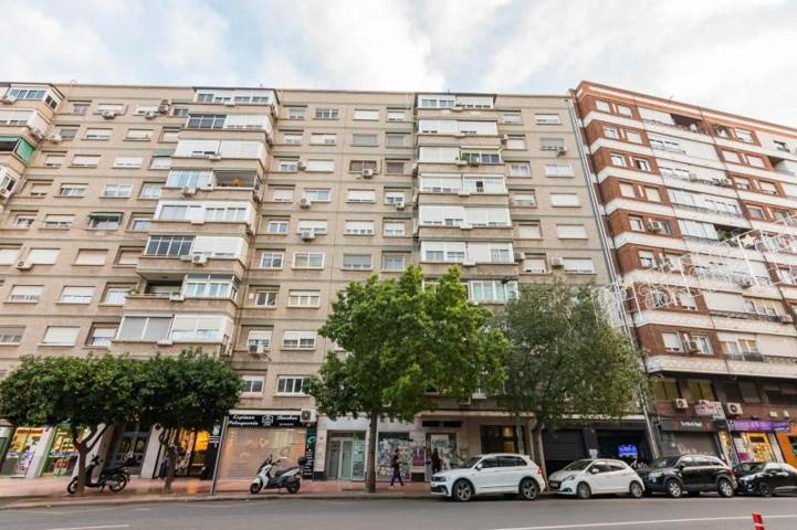 Piso en venta en Murcia, Barrio del Carmen photo 0