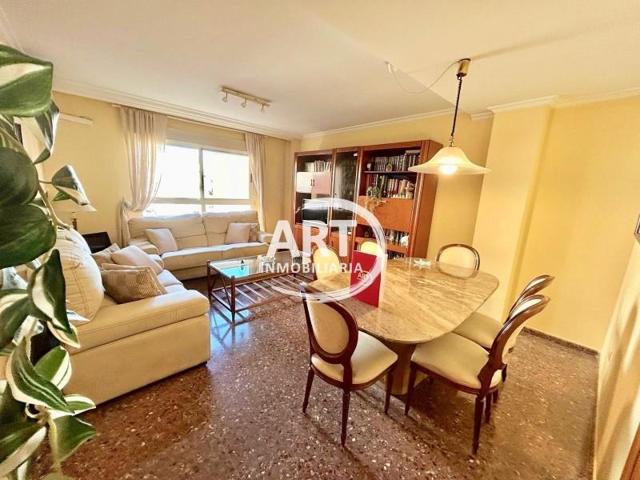 Piso en venta en Valencia photo 0