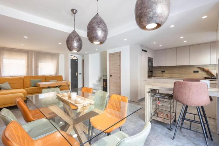 Bungalow en venta en Santa Fe, Vega de granada zona noroeste photo 0