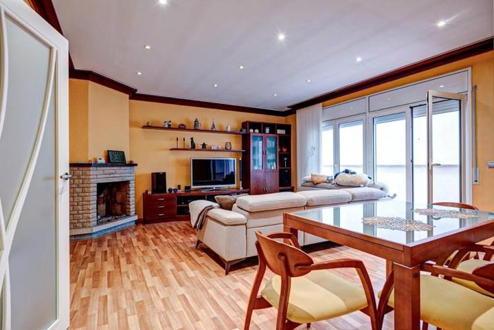 Casa en venta en Santa Margarida de Montbui, Cerca de igualada photo 0