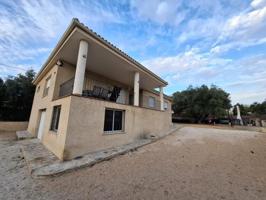 Chalet en venta en Ontinyent, Cami Vell De Agullent photo 0