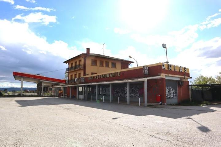 Local comercial en venta en Peralta, Peralta photo 0