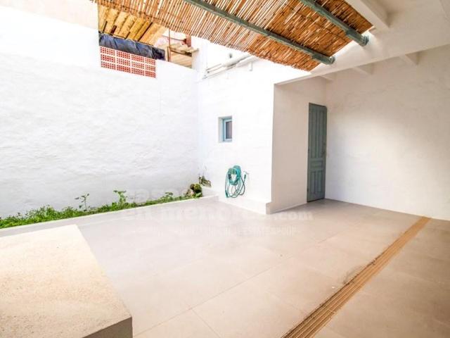 Casa en venta en Es Castell photo 0