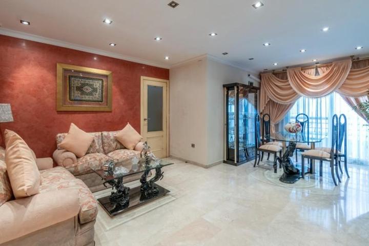 Piso en venta en Almuñécar, Centro photo 0