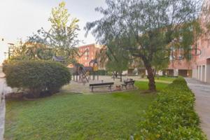 Piso en venta en Viladecans photo 0