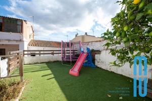 Casas de pueblo en venta en Argentona, Centro photo 0