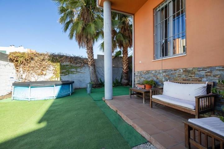 Casa en venta en Jun, CASERIA S. JERONIMO photo 0