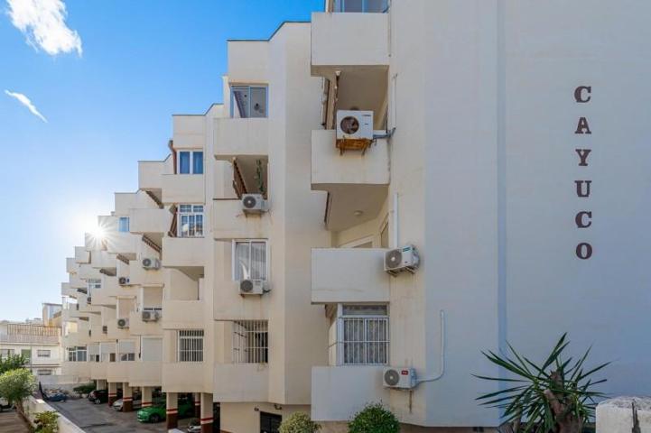 Apartamento en venta en Torremolinos, La carihuela - los nidos photo 0