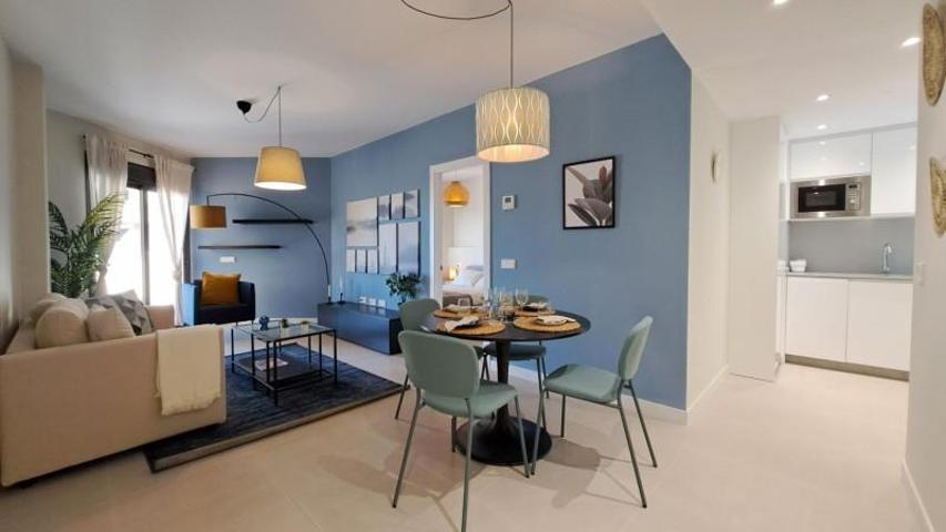 Piso en venta en Vélez-Málaga, Almayate photo 0