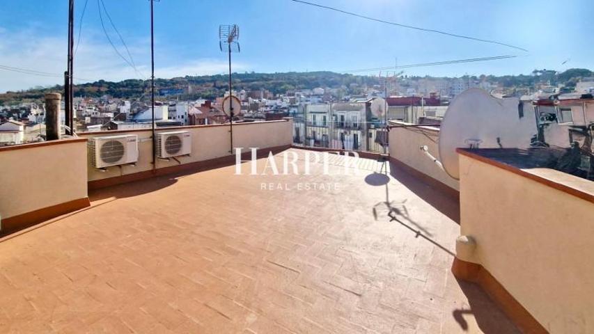 Piso en venta en Barcelona, El Poble-sec photo 0