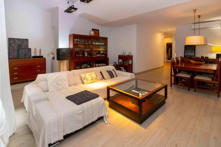 Casa en venta en Badajoz, Sta. Marina photo 0